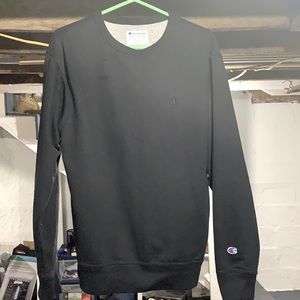 Black champion sweatshirt